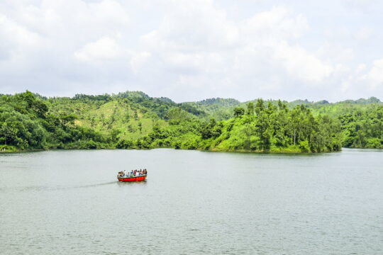 মহামায়া লেক